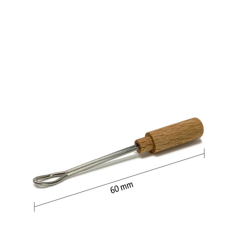 Ohrlöffel mit Edelstahlschlaufe und Holzgriff 